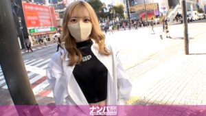 バレないと言いつつも押しに弱くてSEX開始！スレンダーなカラダに容赦なくピストンする！