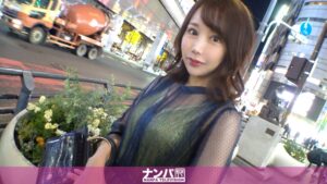 肉欲の爆発！上品から一変し、淫らなる淫野を愉快に貪り合う30歳の美熟女と濃密なエロスナンパ！