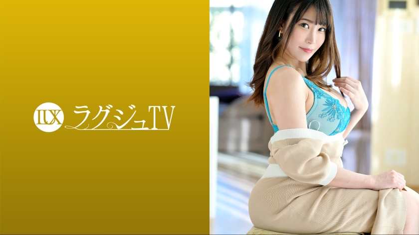 手マンでイキまくる肉欲の情事は、彼女の魅力的なムチムチボディを求めさせる！