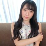 典型的な貧乳スレンダー＆尻デカ体型！超強烈なパンパン音が響いてヤバい！