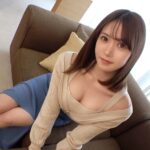 騎乗位中に見せる顔がエロカワ！！！立ちバックでの高速ピストンは耐えられなかったようで激イキ！！！