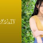 美しく剥がされた白肌の誘い人も、人に見せることに由来する快感を覚える…！